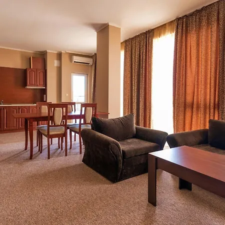 Festa Отель Поморие