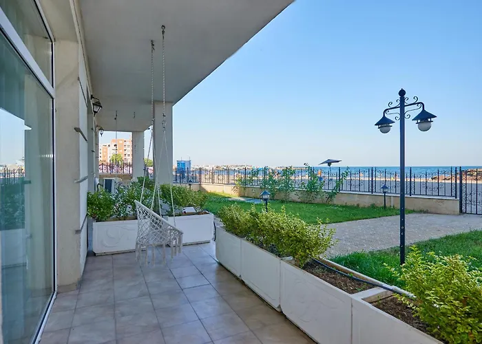 酒店 帕莫瑞费斯塔度假酒店 4*