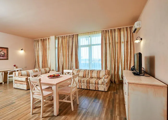 Festa Отель Поморие