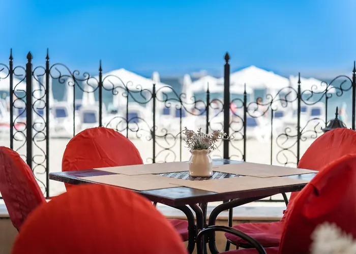 Festa Отель Поморие